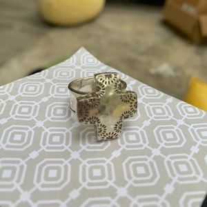 Good Graces Ring R3057